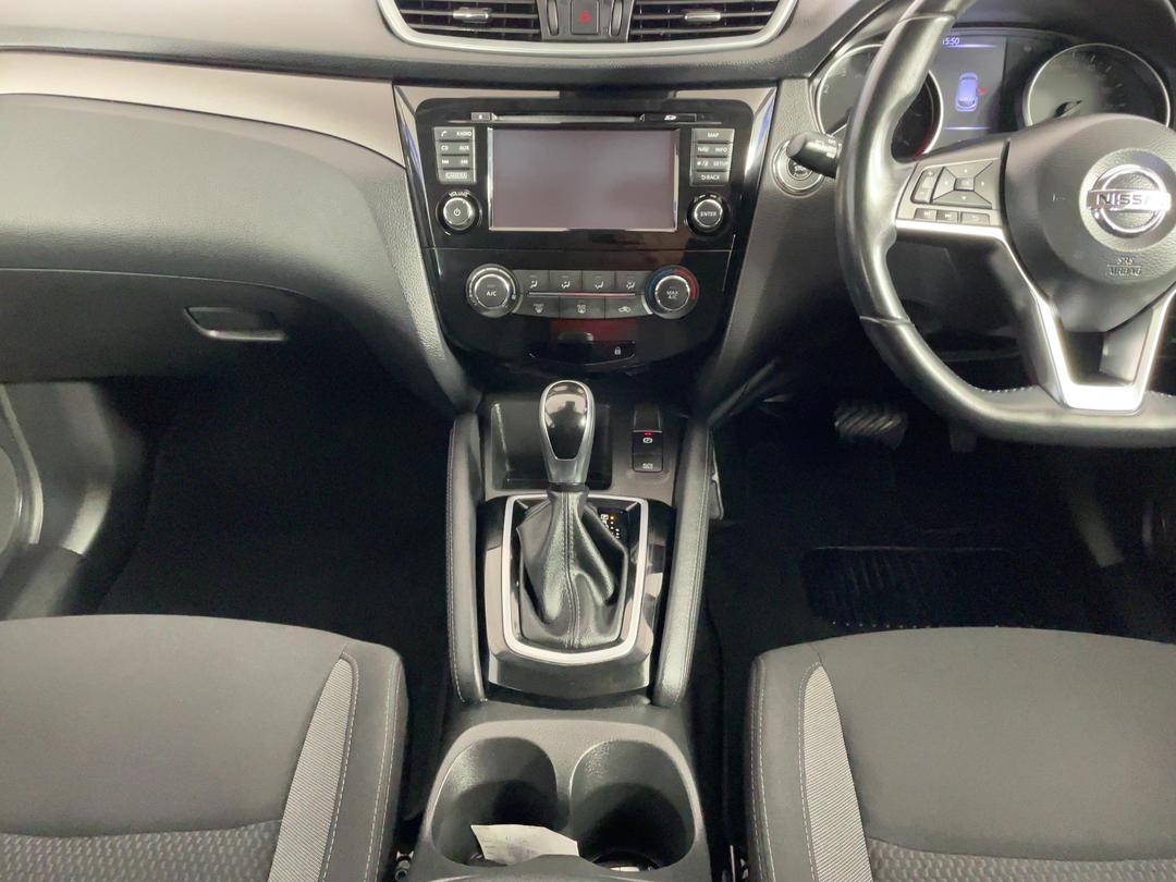 Photo '18' of Nissan Qashqai