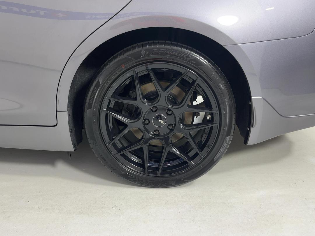 Photo '11' of Nissan Skyline