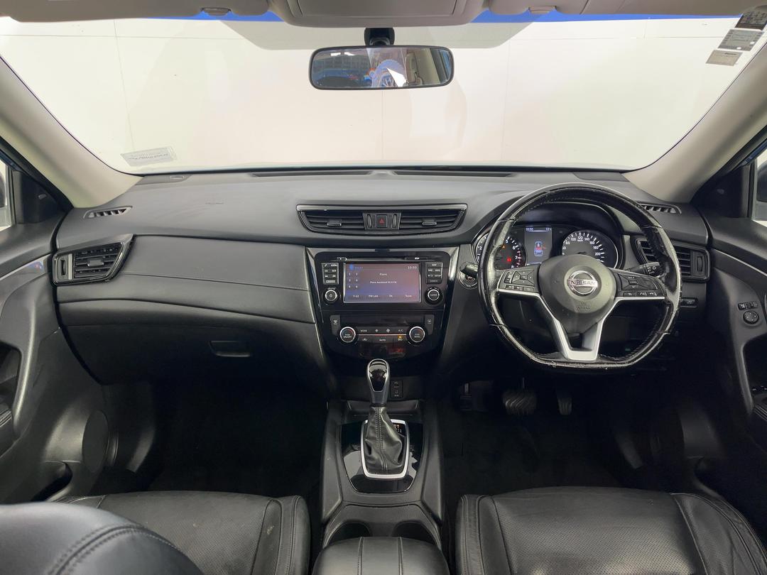 Photo '17' of Nissan X-Trail