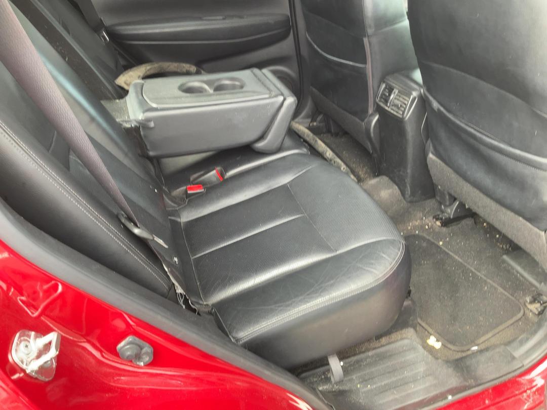 Photo '6' of Nissan X-Trail ST-L