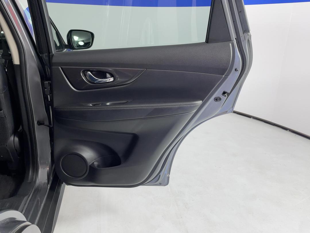 Photo '19' of Nissan X-Trail