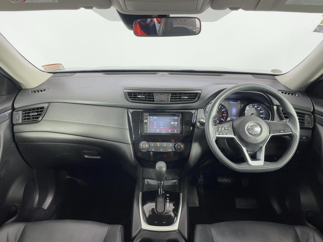 Photo '17' of Nissan X-Trail