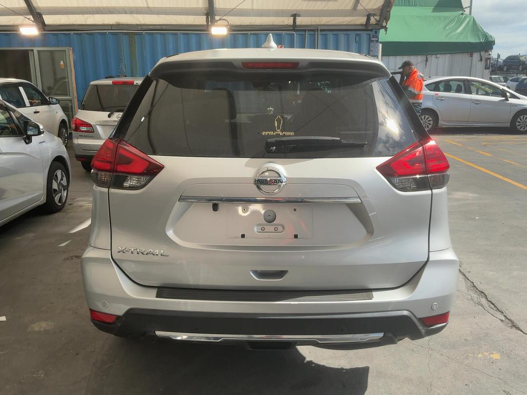 Photo '9' of Nissan X-Trail