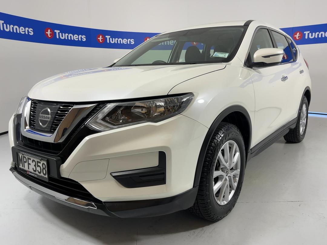 Photo '4' of Nissan X-Trail