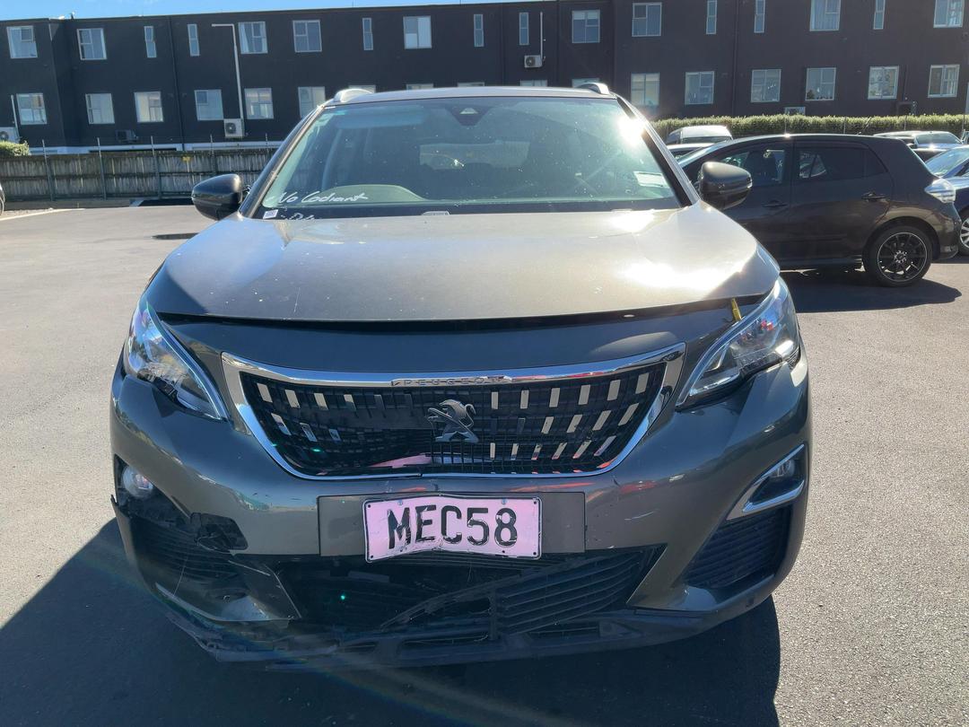 Photo '6' of Peugeot 3008 Active