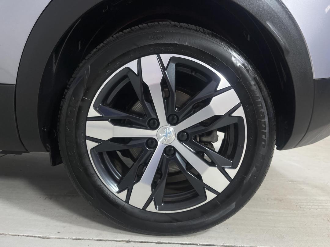 Photo '11' of Peugeot 3008