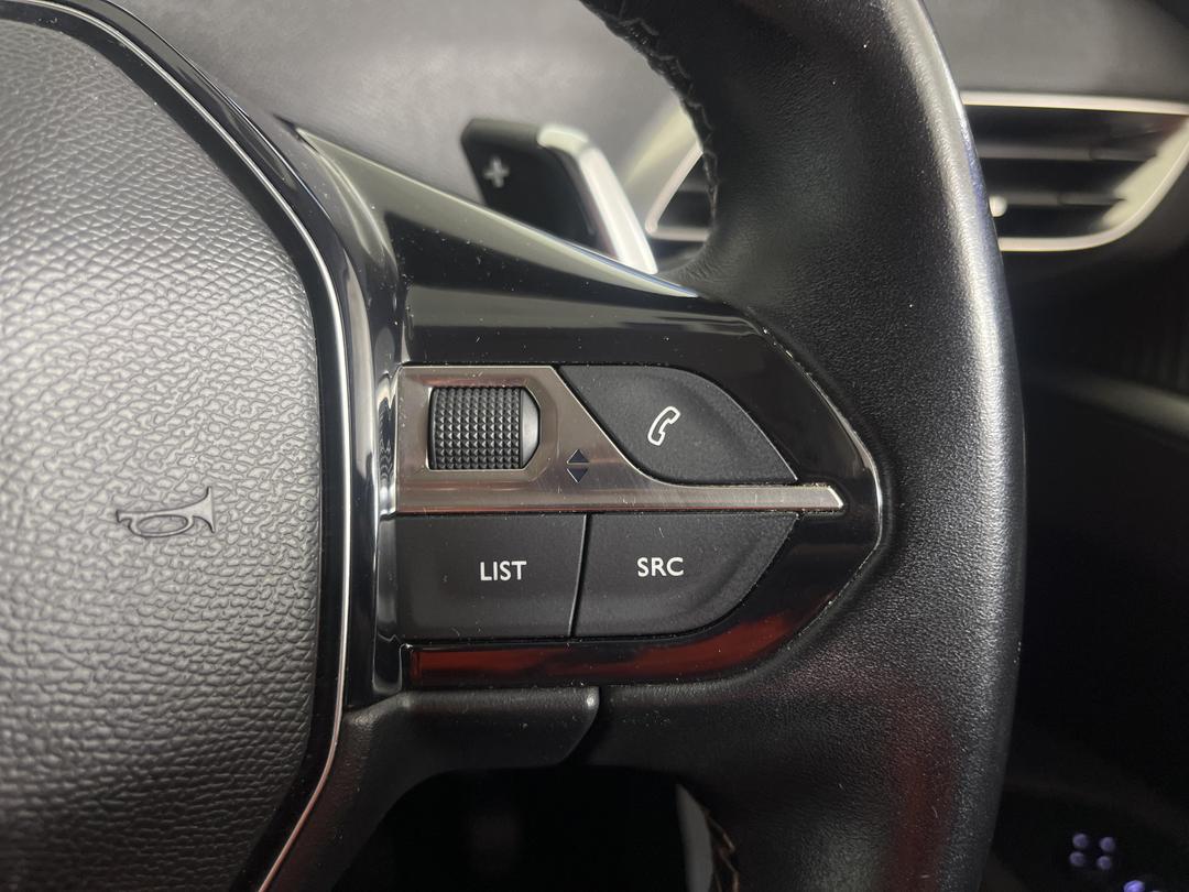 Photo '24' of Peugeot 3008