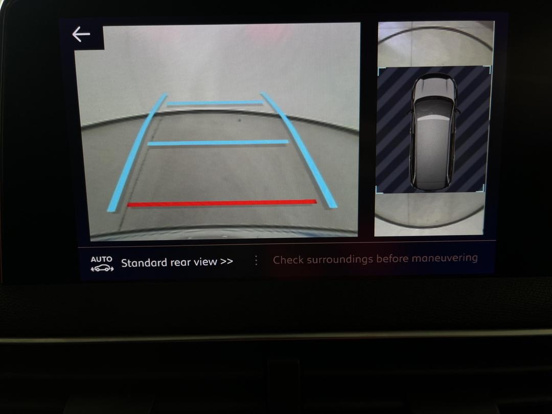 Photo '27' of Peugeot 5008