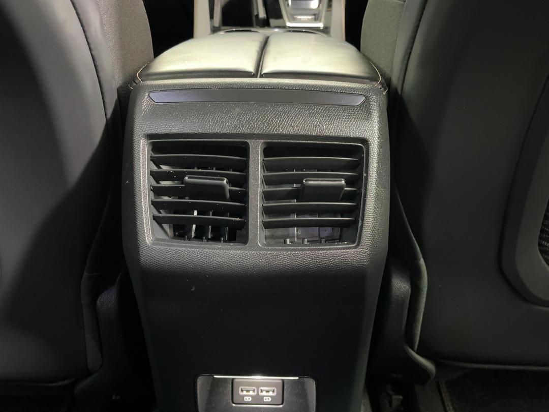 Photo '29' of Peugeot 508