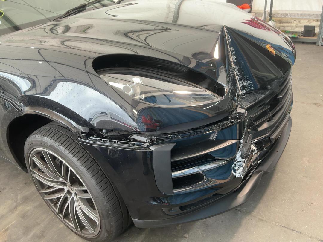 Photo '3' of Porsche Macan