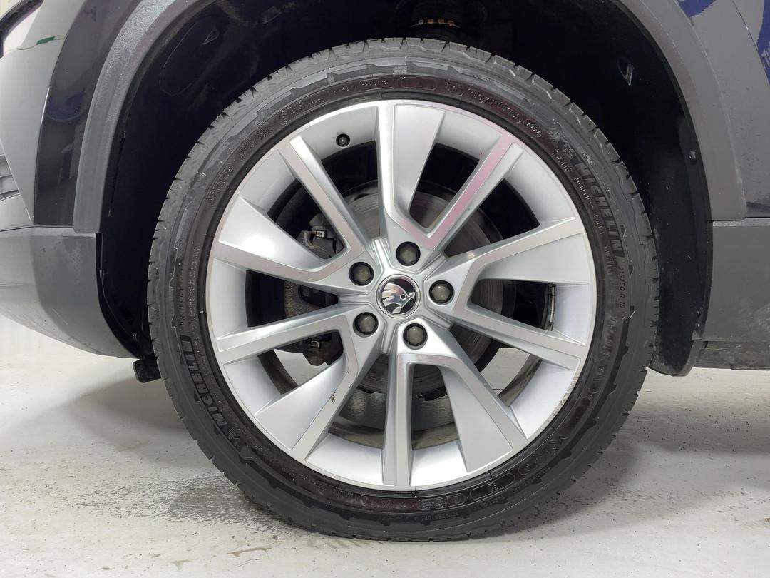 Photo '10' of Skoda Karoq