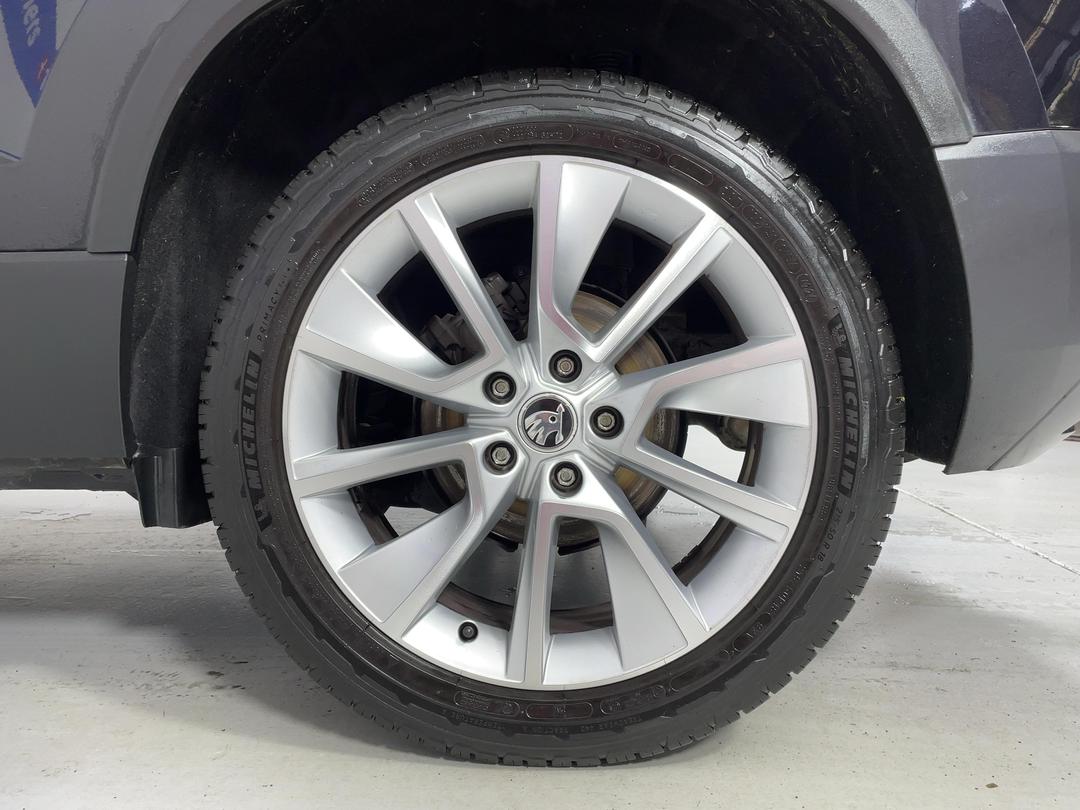 Photo '11' of Skoda Karoq