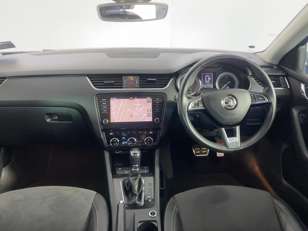 Photo '17' of Skoda Octavia