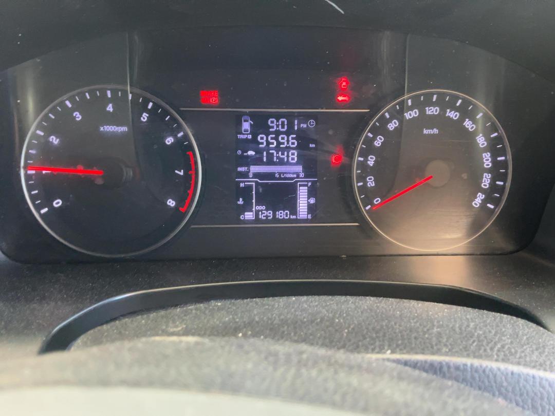 Photo '19' of Ssangyong Rhino XL Petrol Manual Photo '19' of Ssangyong Rhino XL Petrol Manual