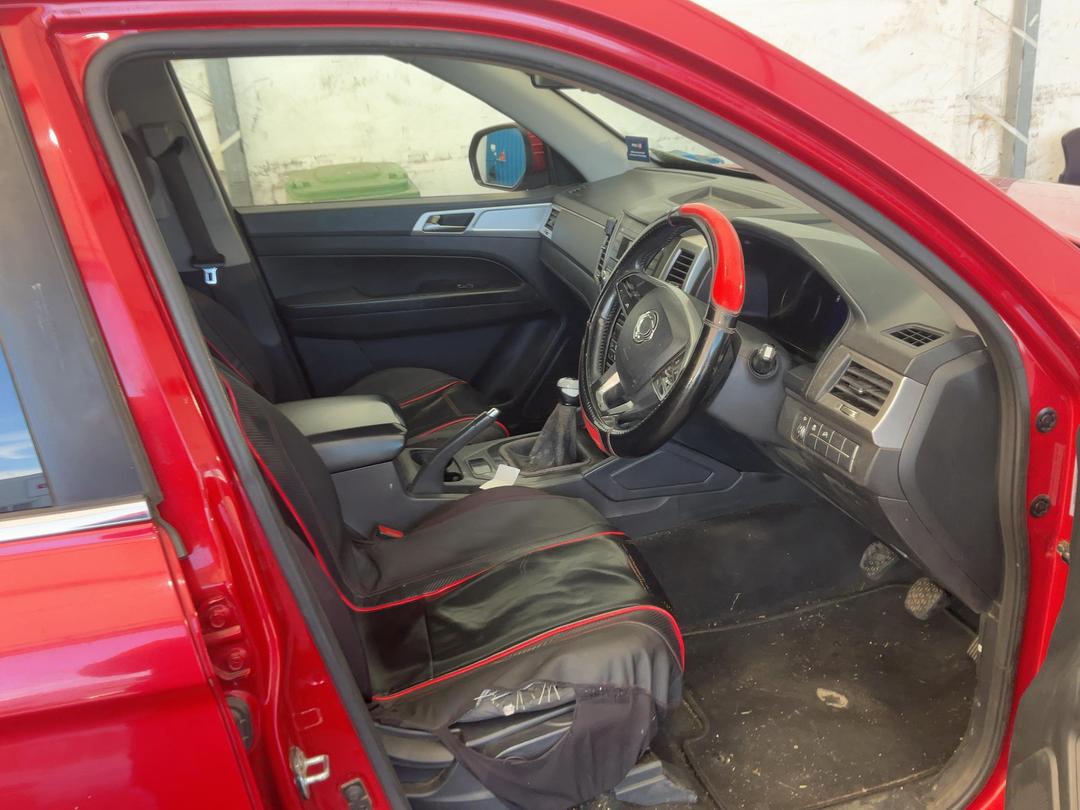 Photo '21' of Ssangyong Rhino XL Petrol Manual Photo '21' of Ssangyong Rhino XL Petrol Manual