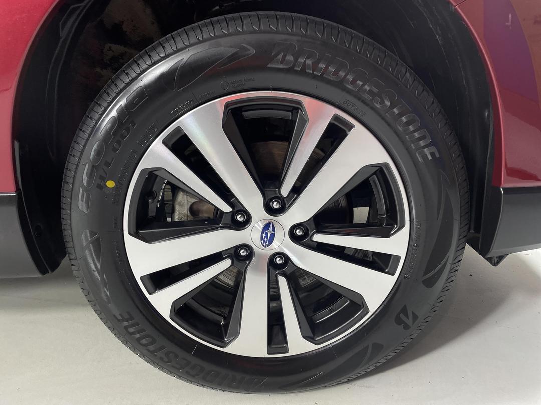 Photo '9' of Subaru Outback