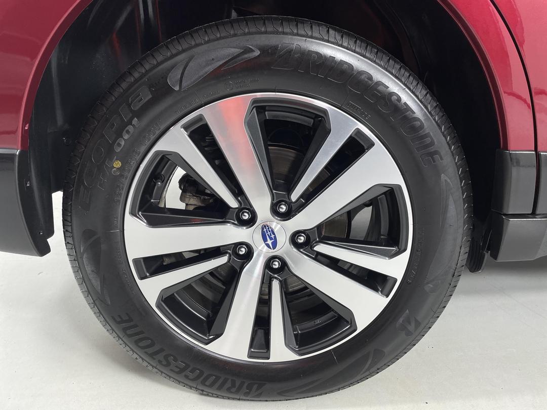 Photo '12' of Subaru Outback