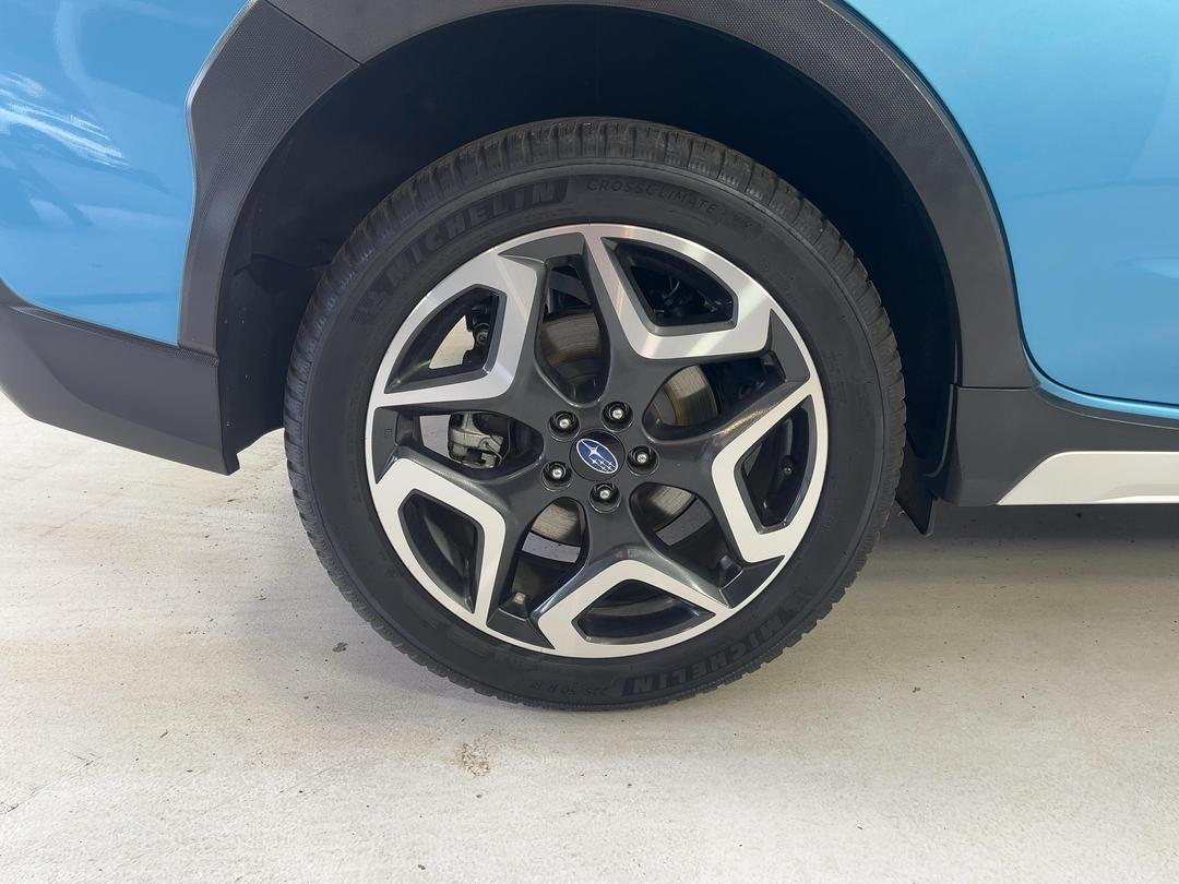 Photo '12' of Subaru XV