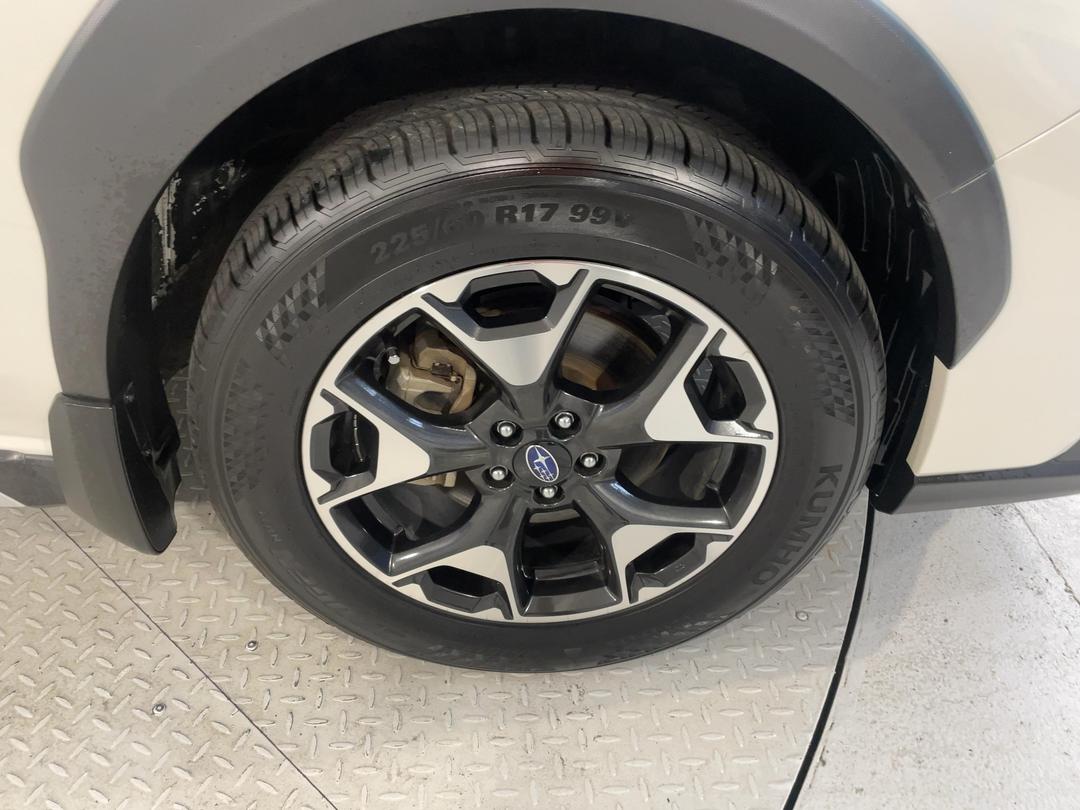 Photo '9' of Subaru XV