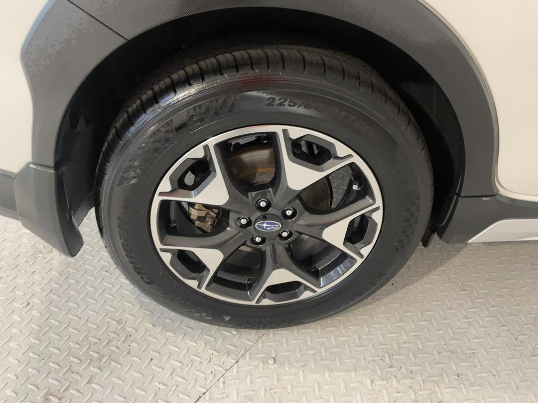 Photo '12' of Subaru XV