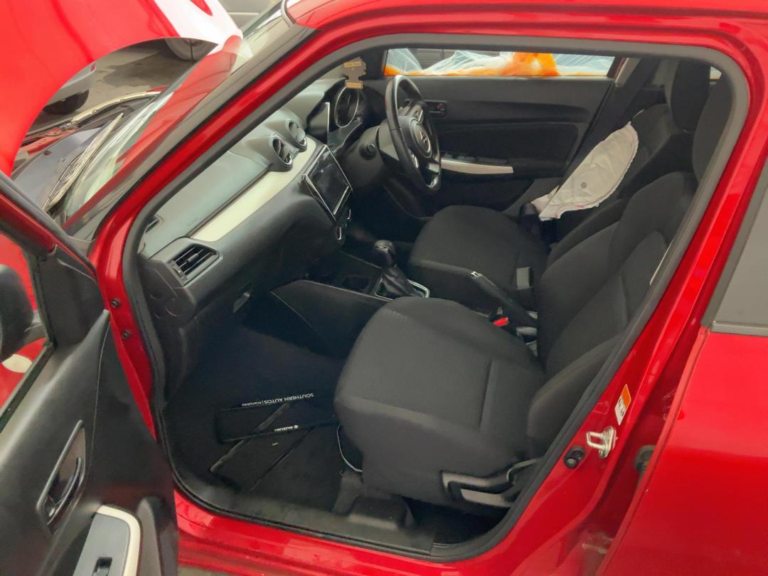 Photo '18' of Suzuki Swift GL Plus