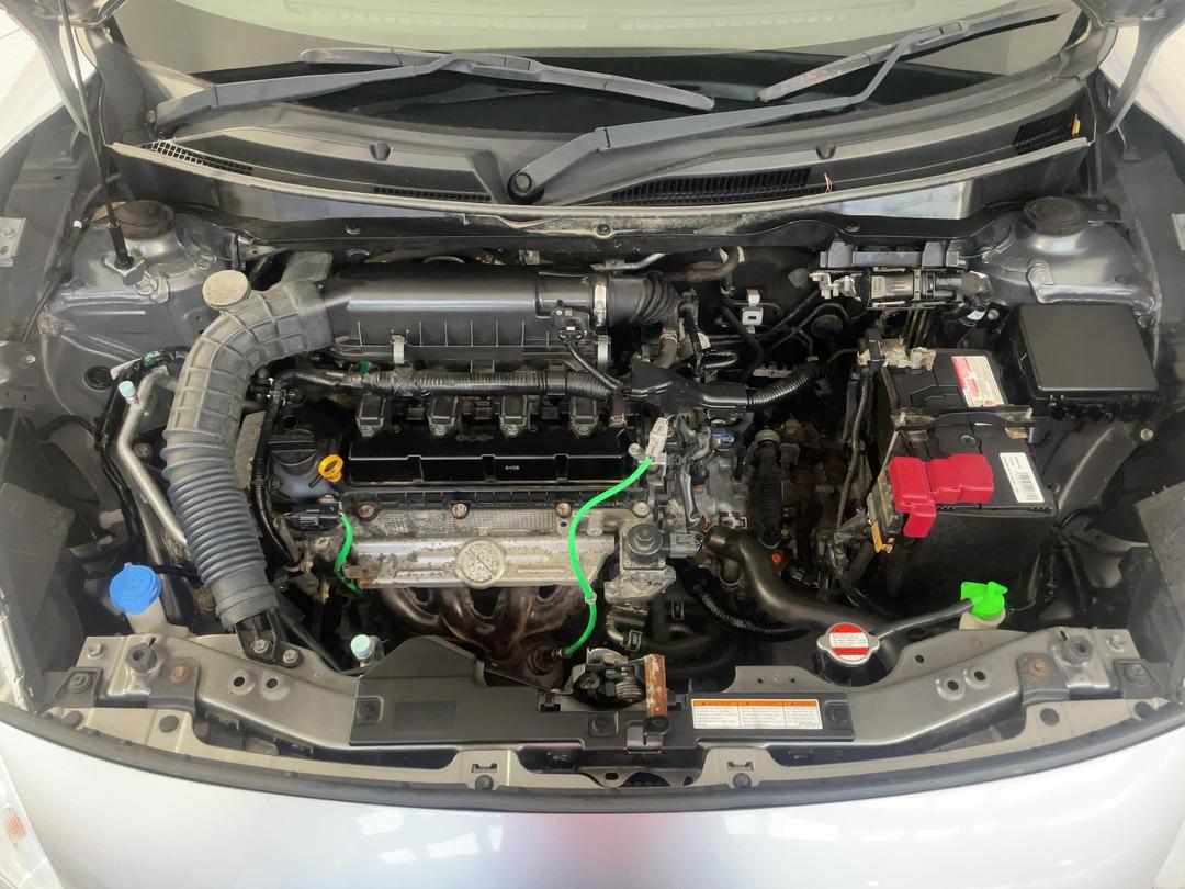 Photo '13' of Suzuki Swift