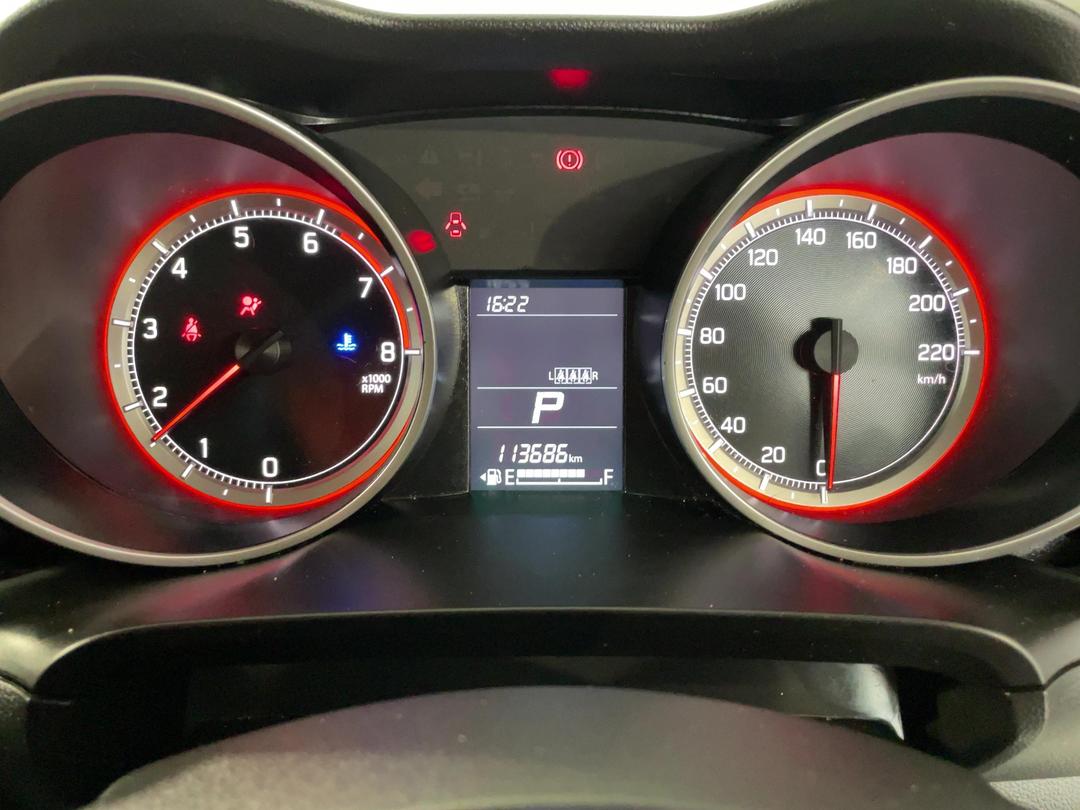 Photo '21' of Suzuki Swift
