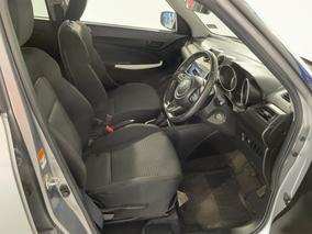 Photo '16' of Suzuki Swift