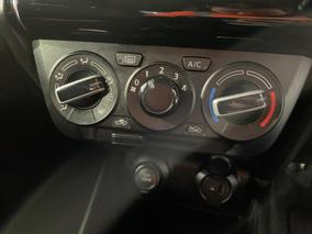 Photo '30' of Suzuki Swift