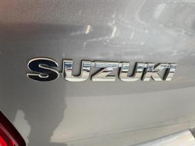 Photo '35' of Suzuki Swift