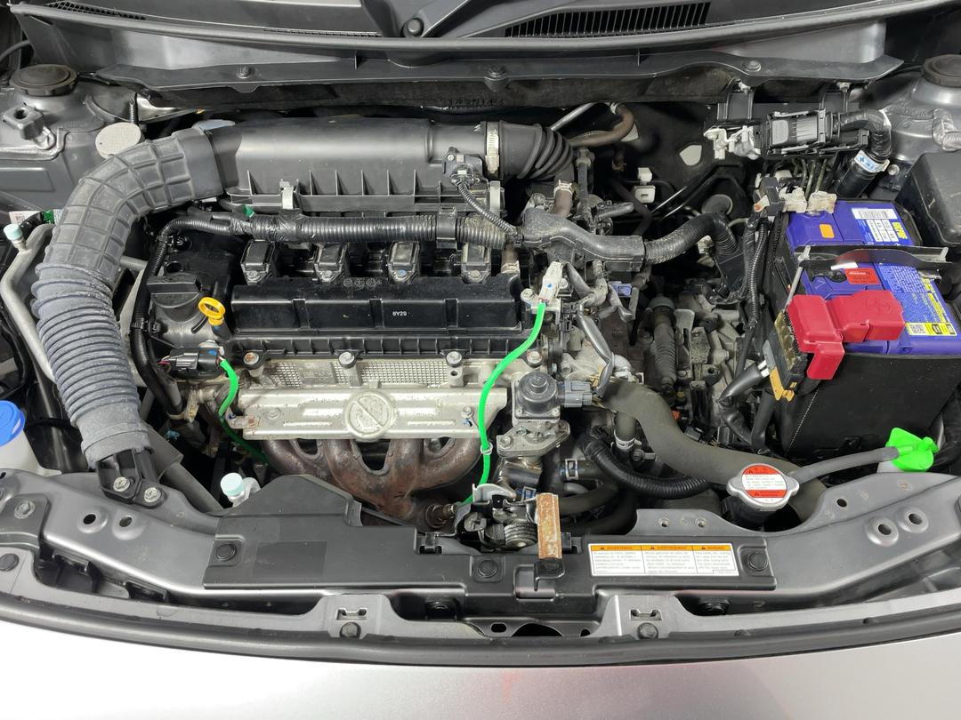 Photo '13' of Suzuki Swift