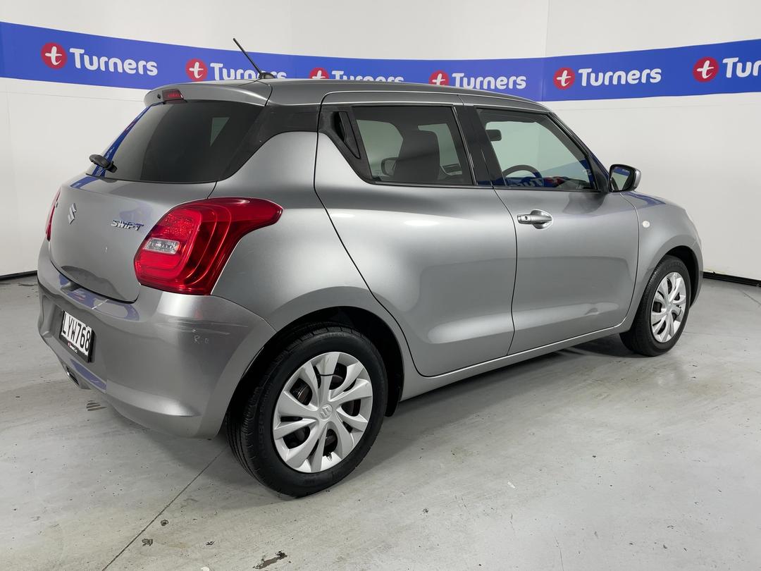 Photo '7' of Suzuki Swift