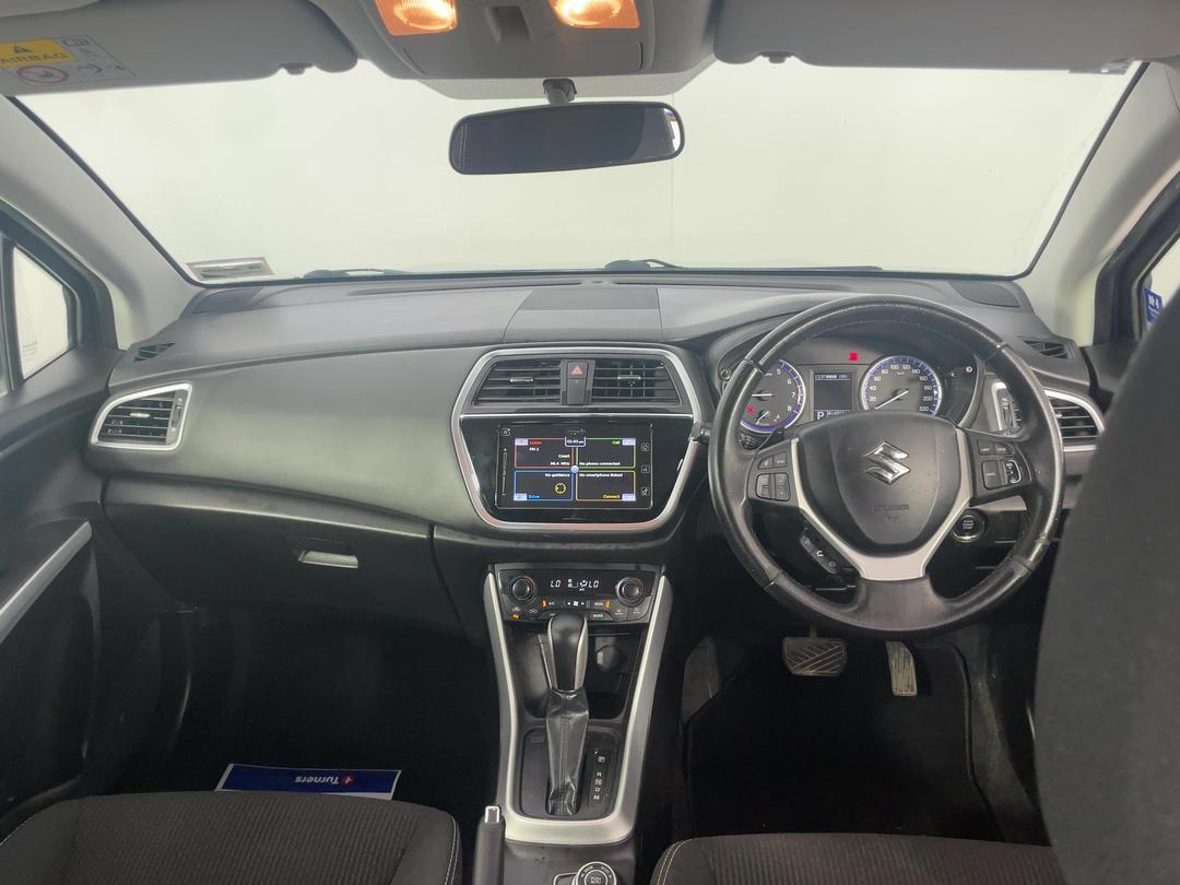 Photo '17' of Suzuki SX4 S-Cross