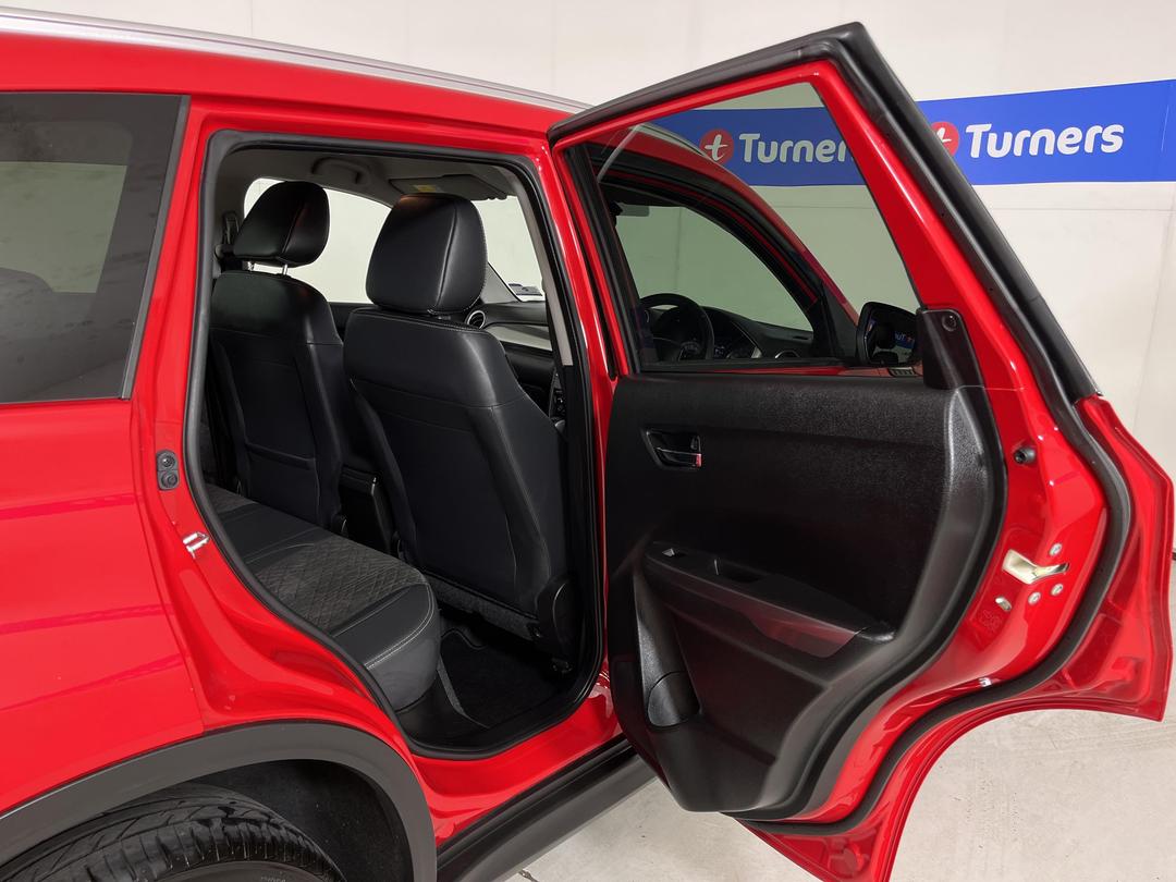 Photo '19' of Suzuki Vitara