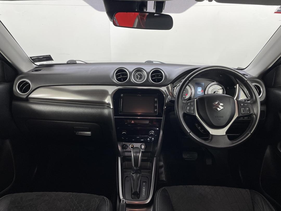 Photo '17' of Suzuki Vitara