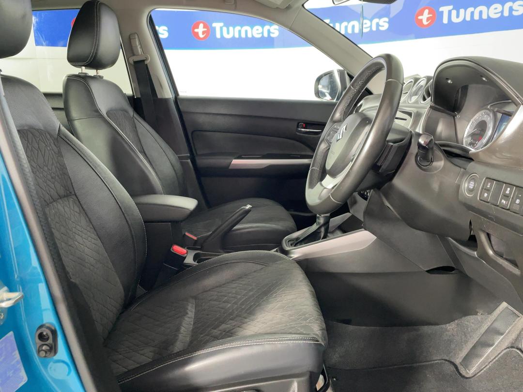 Photo '16' of Suzuki Vitara