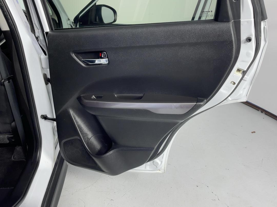 Photo '19' of Suzuki Vitara