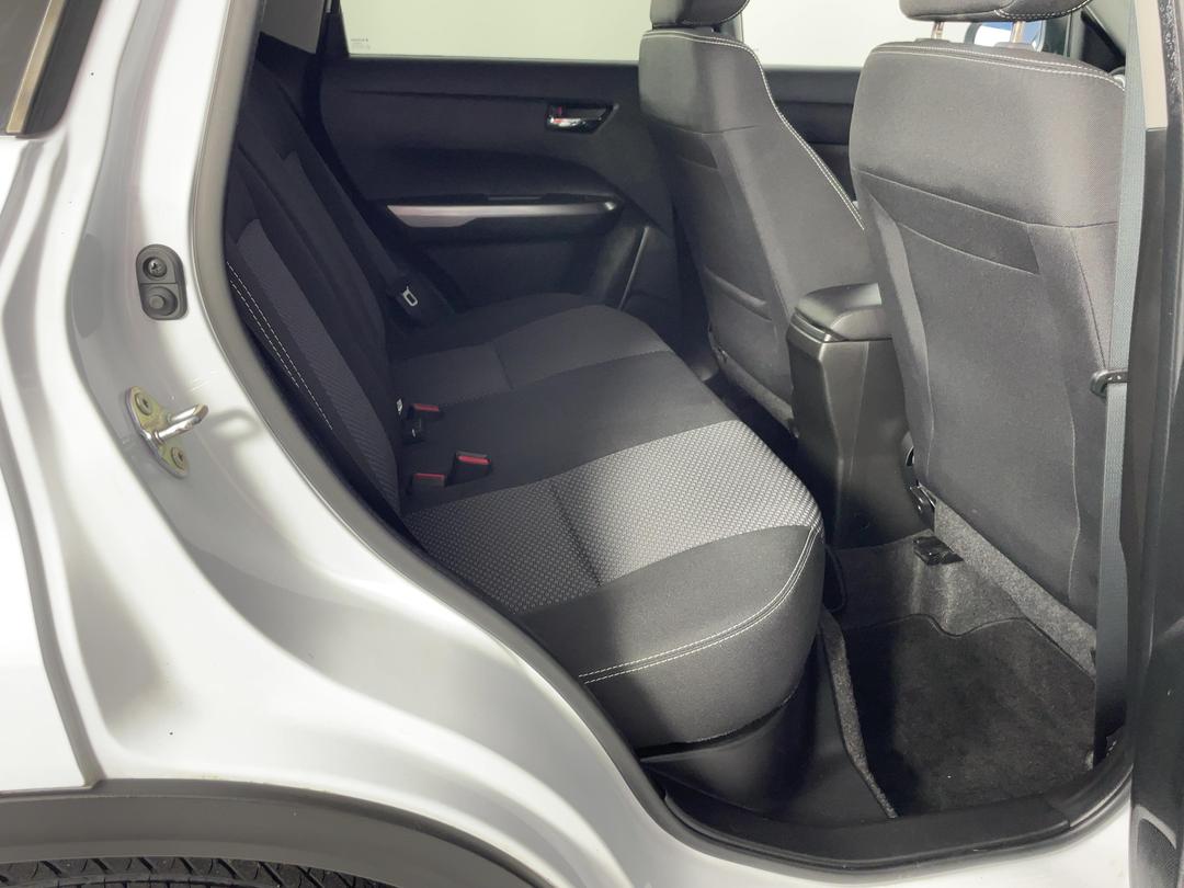 Photo '20' of Suzuki Vitara