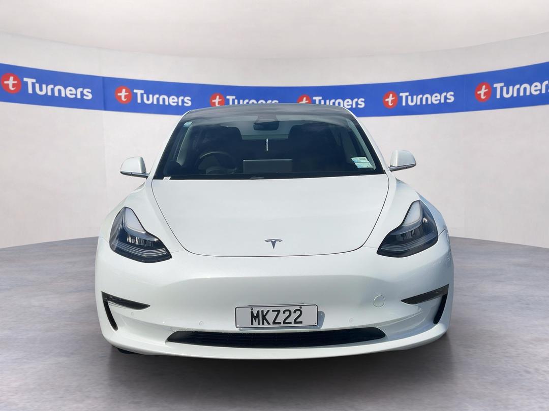 Photo '2' of Tesla Model 3