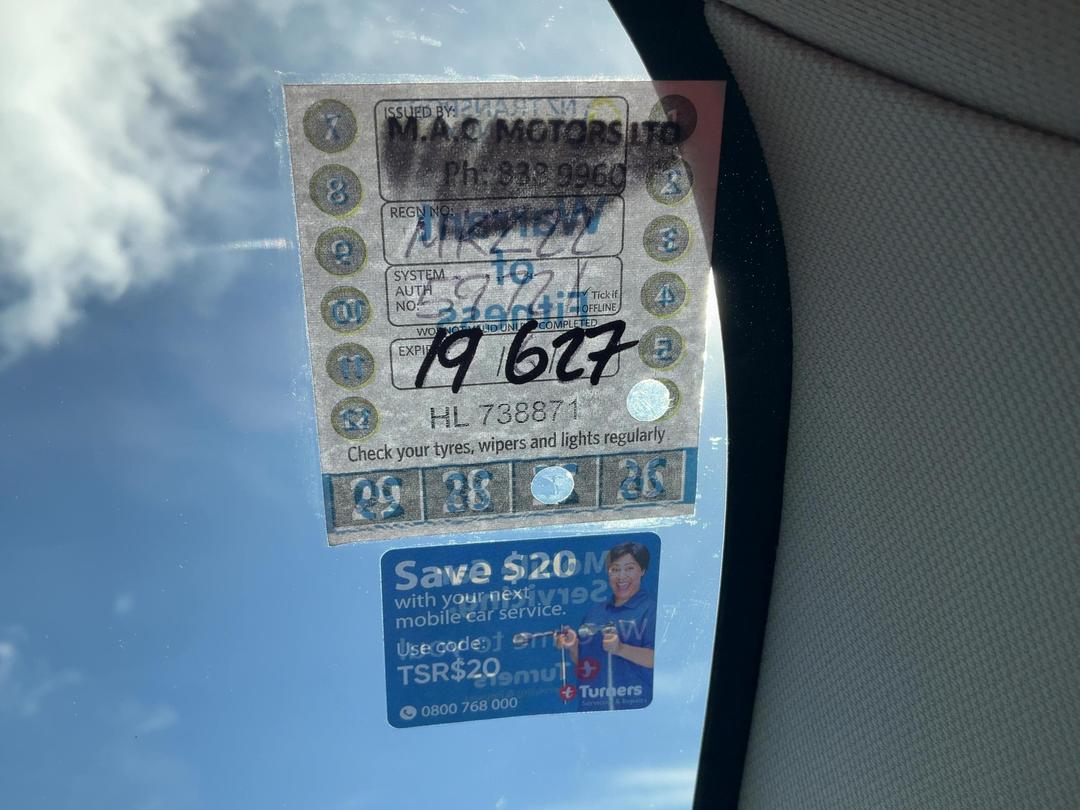 Photo '23' of Tesla Model 3