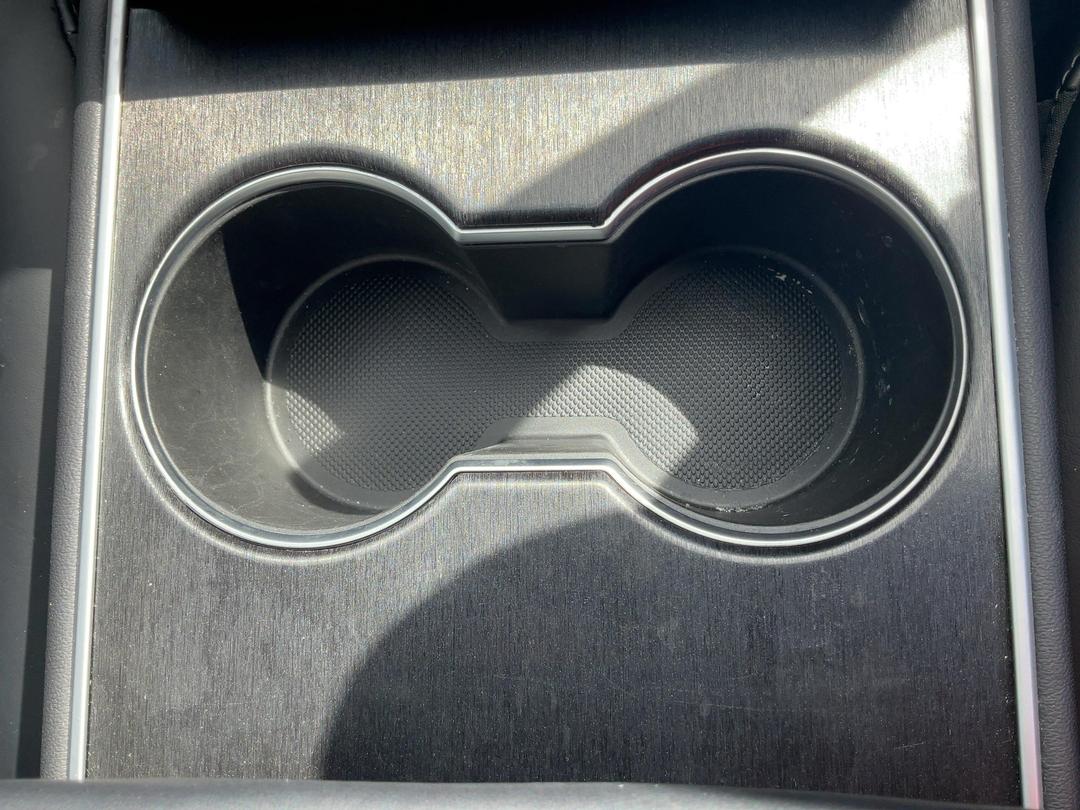 Photo '29' of Tesla Model 3