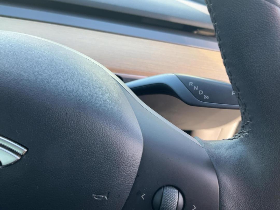 Photo '25' of Tesla Model 3