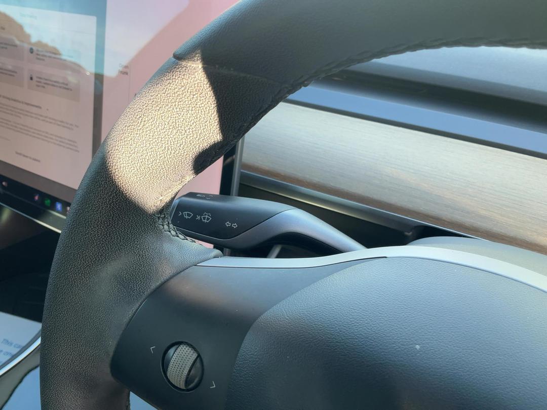 Photo '26' of Tesla Model 3