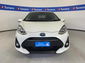 Photo '2' of Toyota Aqua