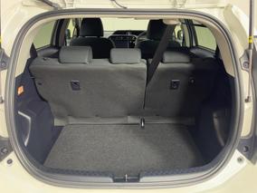 Photo '14' of Toyota Aqua