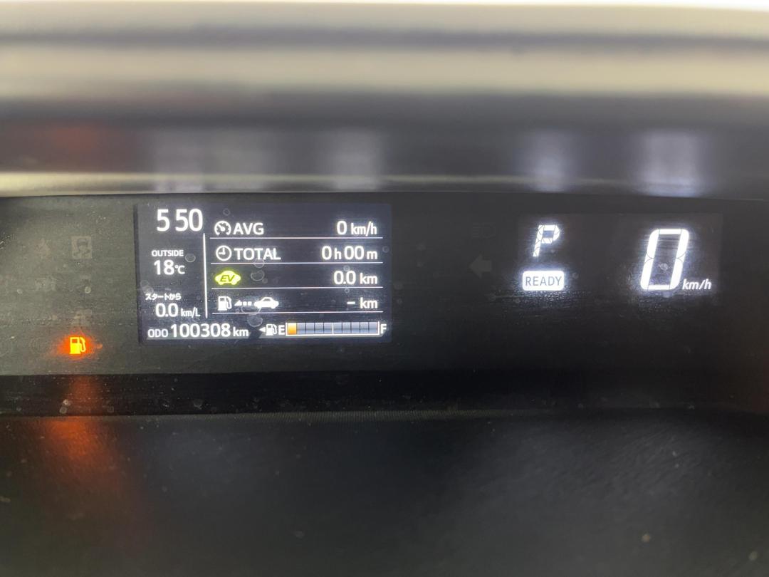 Photo '21' of Toyota Aqua