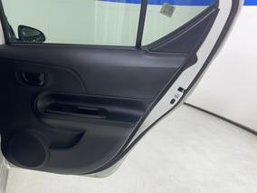 Photo '19' of Toyota Aqua