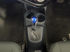 Photo '18' of Toyota Aqua