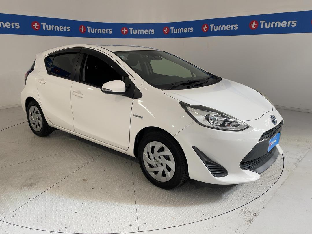 Photo '1' of Toyota Aqua