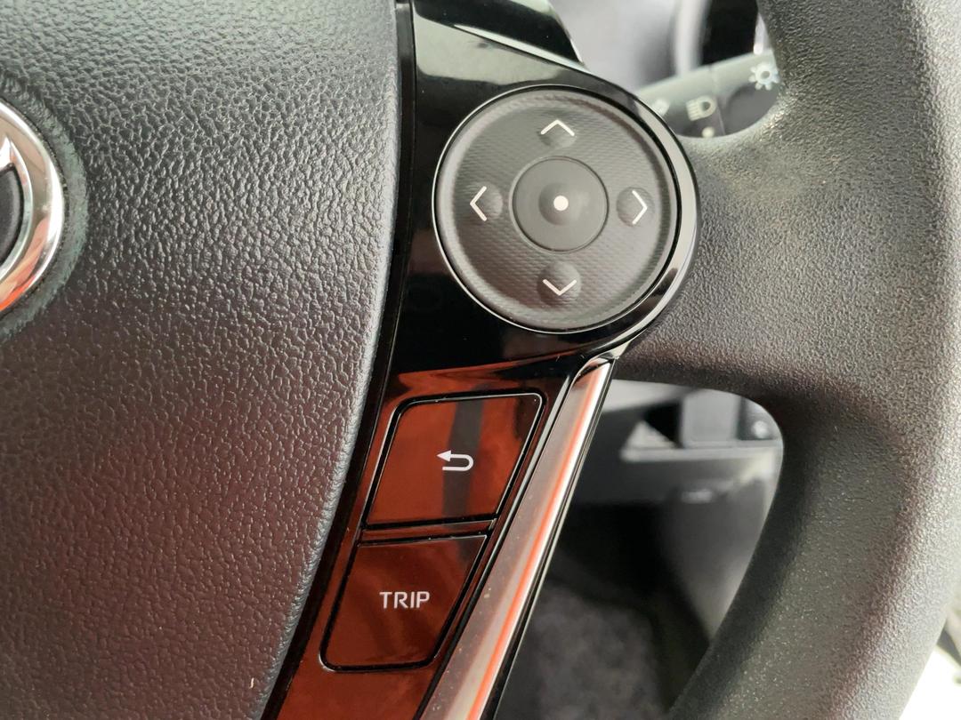 Photo '25' of Toyota Aqua